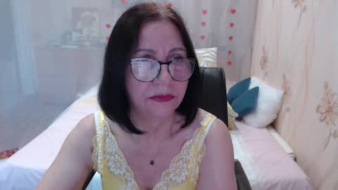 OlgaHottie online show from 11/20/25, 12:00
