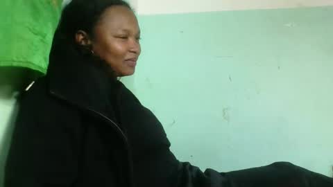 Snapshot of olgamariah203875 chatting on 09/15/25, 06:08 olgamariah203875 online show from 09/15/25, 06:08