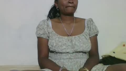 Snapshot of olgamariah203875 chatting on 06/01/26, 02:30 olgamariah203875 online show from 06/01/26, 02:30