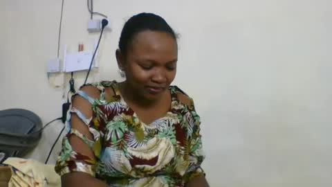 Snapshot of olgamariah203875 chatting on 06/14/26, 06:59 olgamariah203875 online show from 06/14/26, 06:59