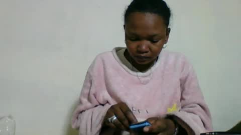 Snapshot of olgamariah203875 chatting on 07/20/26, 05:44 olgamariah203875 online show from 07/20/26, 05:44
