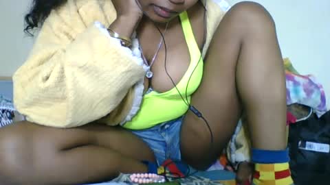 Snapshot of olgamariah203875 chatting on 07/25/26, 07:33 olgamariah203875 online show from 07/25/26, 07:33