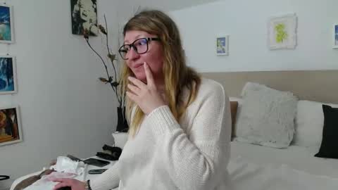 Olga Pavlova online show from 03/23/26, 01:37