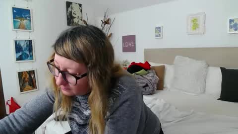 Olga Pavlova online show from 04/09/26, 12:43