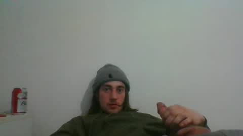 Snapshot of oliboy34 chatting on 02/11/26, 05:23 oliboy34 online show from 02/11/26, 05:23