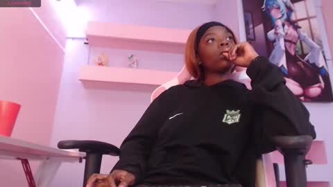 OliiviaGarciaa online show from 09/19/25, 03:56