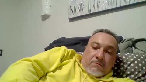 Snapshot of olimpio1230 chatting on 01/17/25, 05:41 olimpio1230 online show from 01/17/25, 05:41