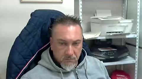 Snapshot of olimpio1230 chatting on 11/25/25, 05:13 olimpio1230 online show from 11/25/25, 05:13