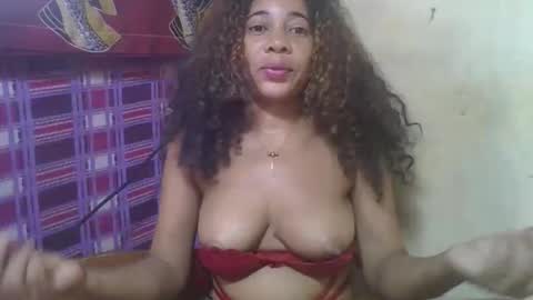 Snapshot of olinaa chatting on 04/27/26, 05:55 olinaa online show from 04/27/26, 05:55