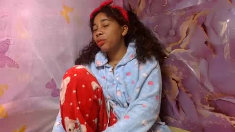 Snapshot of olinaa chatting on 07/02/26, 05:46 olinaa online show from 07/02/26, 05:46