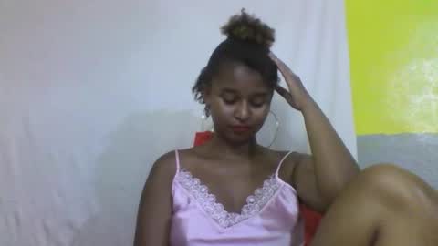 Snapshot of olinah610 chatting on 01/18/26, 08:07 olinah610 online show from 01/18/26, 08:07