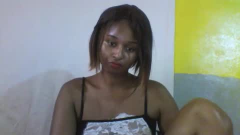 Snapshot of olinah610 chatting on 02/06/26, 09:01 olinah610 online show from 02/06/26, 09:01