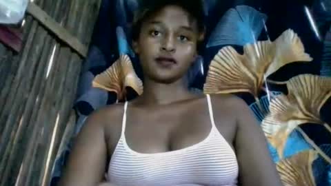 Snapshot of olinah610 chatting on 03/24/26, 07:13 olinah610 online show from 03/24/26, 07:13