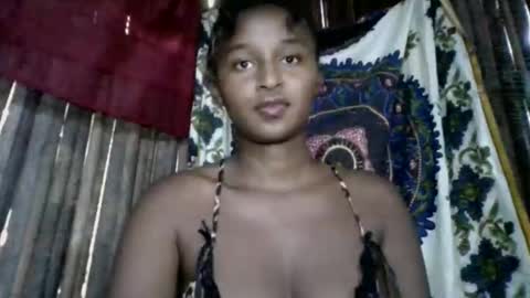 Snapshot of olinah610 chatting on 03/30/26, 06:03 olinah610 online show from 03/30/26, 06:03