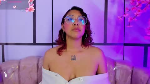 Snapshot of olivejoness_ chatting on 09/19/25, 05:53 olive online show from 09/19/25, 05:53