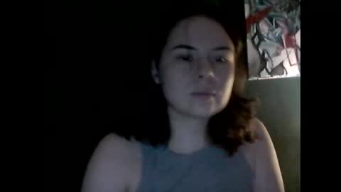 Snapshot of olivepeach chatting on 03/26/26, 06:02 Oil online show from 03/26/26, 06:02