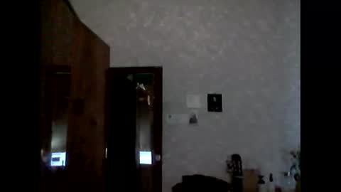 Snapshot of olivepeach chatting on 04/04/26, 09:29 Oil online show from 04/04/26, 09:29