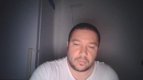 Snapshot of oliver841119 chatting on 07/10/26, 11:07 Oliver84 online show from 07/10/26, 11:07