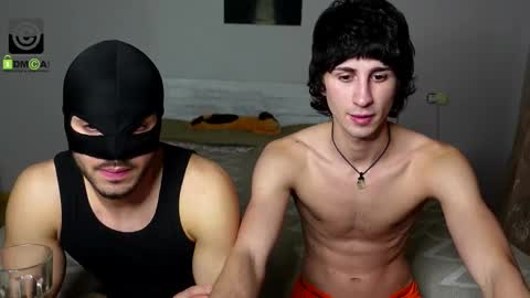 Oliver  Kaen online show from 11/29/25, 03:04