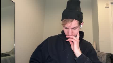 Snapshot of oliver_beck chatting on 02/01/25, 07:13 Oliver Beck online show from 02/01/25, 07:13