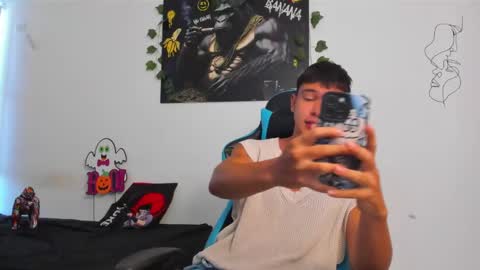 Oliver bray online show from 02/17/25, 03:31