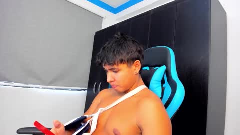 Oliver bray online show from 10/19/25, 03:56