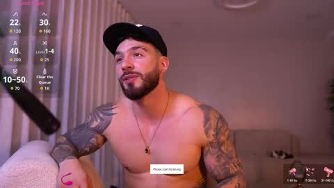 oliver_colt__ online show from 10/30/25, 04:36