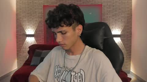 Oliver fast online show from 12/06/24, 02:38