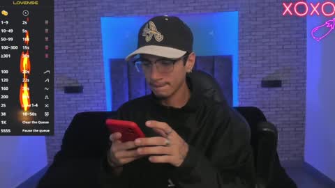 Oliver fast online show from 01/11/25, 04:27