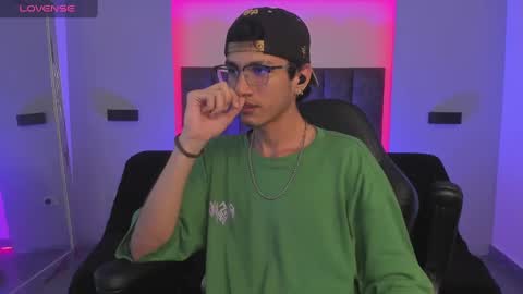 Oliver fast online show from 02/02/25, 04:05