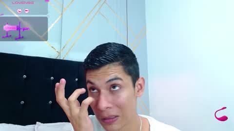 Oliver  Smith online show from 02/04/25, 01:13