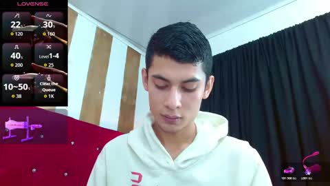 Oliver  Smith online show from 10/23/25, 03:44