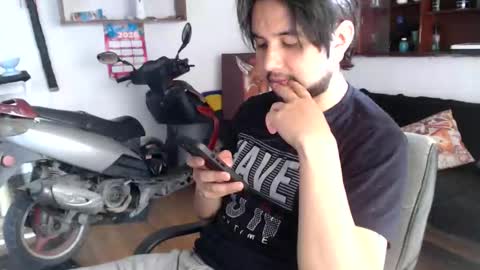 oliver_laid_2023 online show from 05/16/26, 07:56