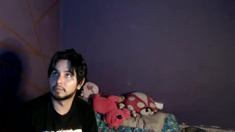 oliver_laid_2023 online show from 05/24/26, 02:38