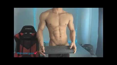 Snapshot of oliver_thompsson chatting on 01/07/26, 06:43 oliver thompsson online show from 01/07/26, 06:43