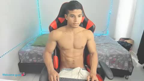 Snapshot of oliver_thompsson chatting on 03/06/26, 02:46 oliver thompsson online show from 03/06/26, 02:46