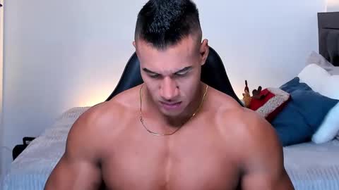 oliver_tommy online show from 09/20/25, 01:39