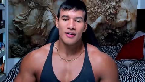 oliver_tommy online show from 10/19/25, 12:22