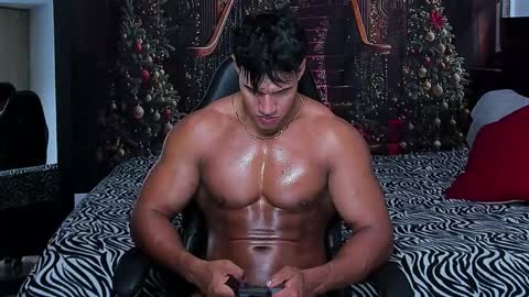 oliver_tommy online show from 12/21/25, 01:57