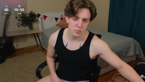 Snapshot of oliver_travis chatting on 01/11/26, 03:11 Oliver Evans online show from 01/11/26, 03:11