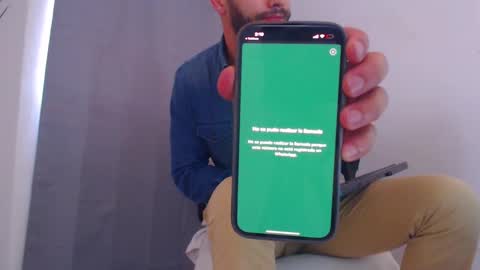 Snapshot of oliverdrew1 chatting on 01/31/25, 07:08 oliver online show from 01/31/25, 07:08