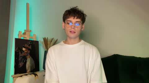 oliverlawrence online show from 06/10/26, 08:30