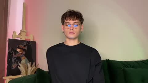 oliverlawrence online show from 07/05/26, 04:19
