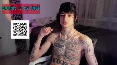 Snapshot of oliverrgroove chatting on 03/10/25, 04:14 oliverrgroove online show from 03/10/25, 04:14