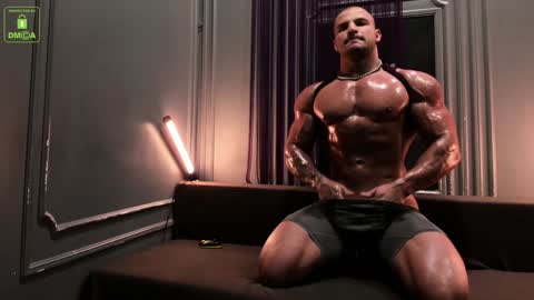 Snapshot of oliversport chatting on 12/06/24, 03:44 OliverSport online show from 12/06/24, 03:44