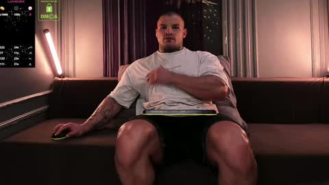 Snapshot of oliversport chatting on 12/18/24, 07:19 OliverSport online show from 12/18/24, 07:19