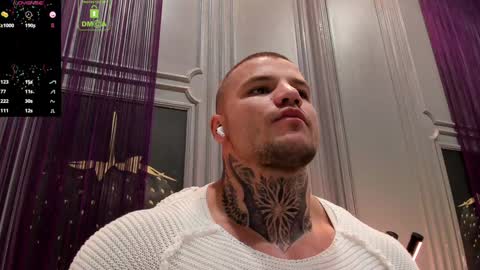 Snapshot of oliversport chatting on 01/03/25, 10:31 OliverSport online show from 01/03/25, 10:31