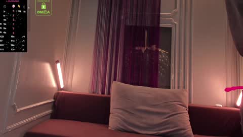 Snapshot of oliversport chatting on 01/28/25, 06:17 OliverSport online show from 01/28/25, 06:17