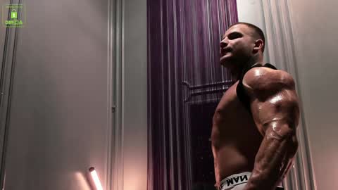 Snapshot of oliversport chatting on 02/01/25, 03:39 OliverSport online show from 02/01/25, 03:39