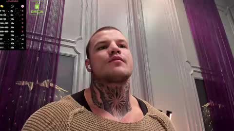 Snapshot of oliversport chatting on 02/16/25, 11:05 OliverSport online show from 02/16/25, 11:05